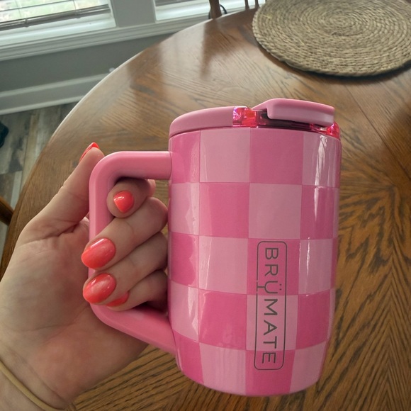BRUMATE Other - BrüMate Pink Checkerboard Travel Mug with Handle
